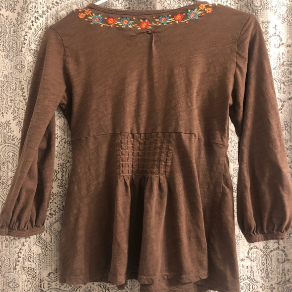 ✨3/$20✨Free People embroidered neckline top 🌺🌸🌼 - Picture 4 of 4